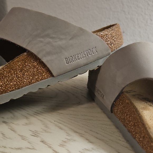 Birkenstock Giza Gray Sandals - Picture 7 of 7